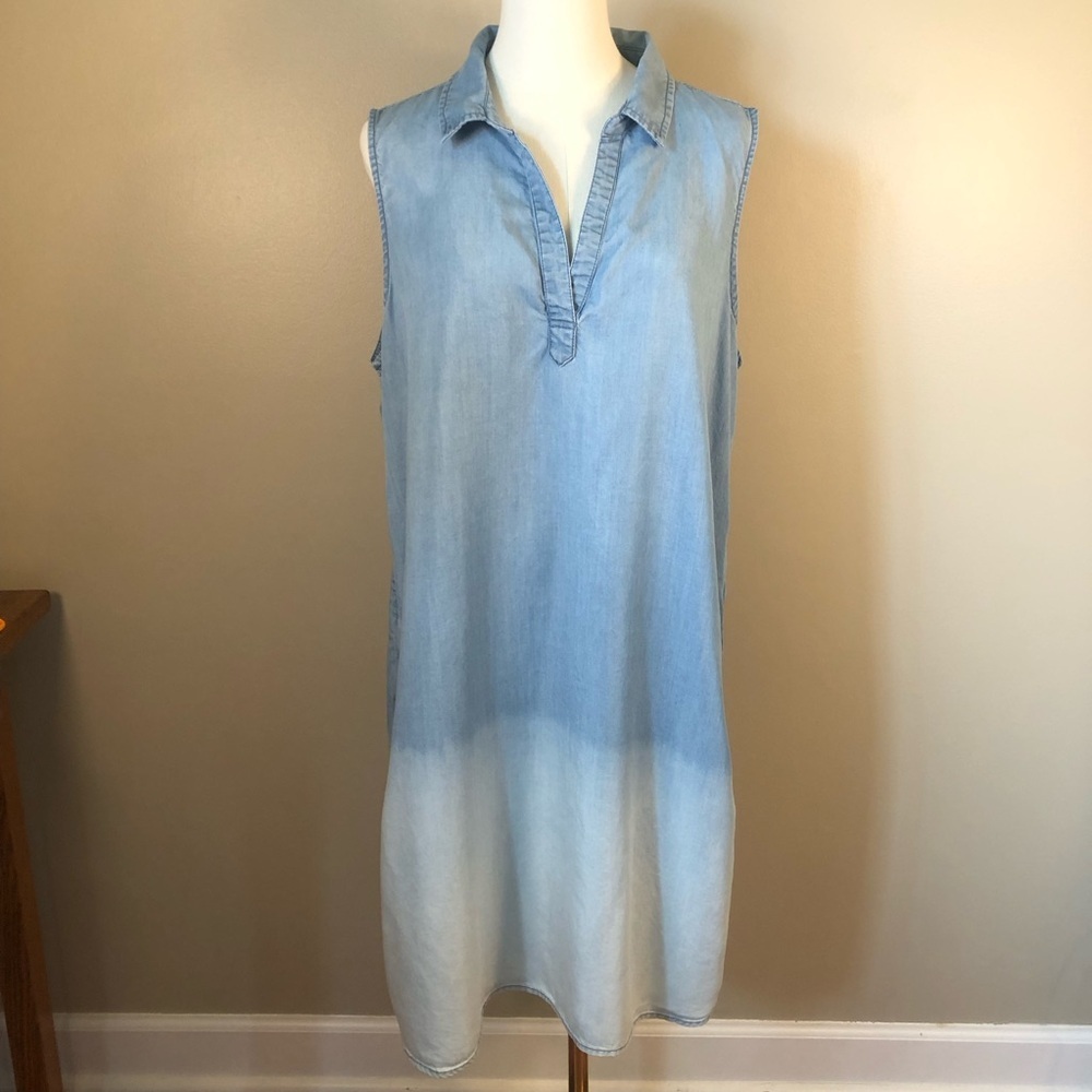 beachlunchlounge Light Blue to White Ombre Sleeveless Chambray Dress